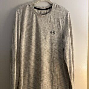 Under Armour Men's L Long Sleeve Athletic Tee - excellent condition